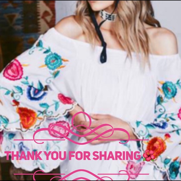 Tops - 💕RUBY YAYA💕GORGEOUS NWT OFF SHOULDER Blouse 💕